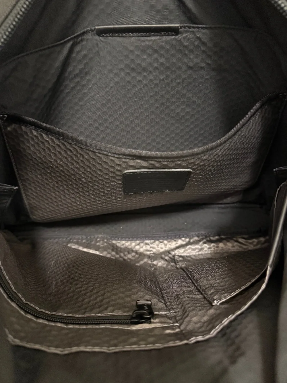Tumi like new